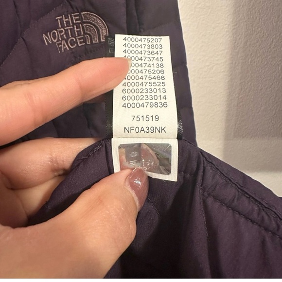 The North Face ThermoBall Puffer Jacket - Picture 9 of 9